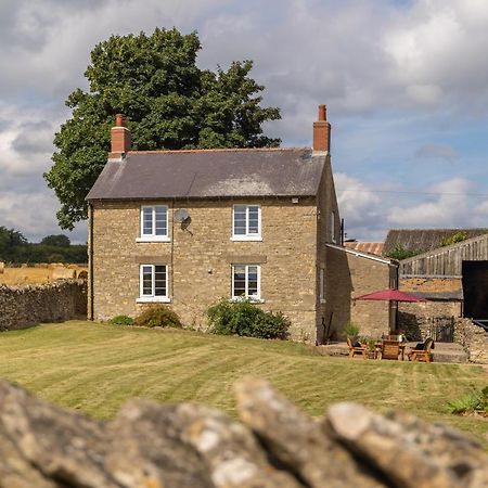 Luxury Farmhouse With Stunning Views And Hot Tub Ebberston エクステリア 写真