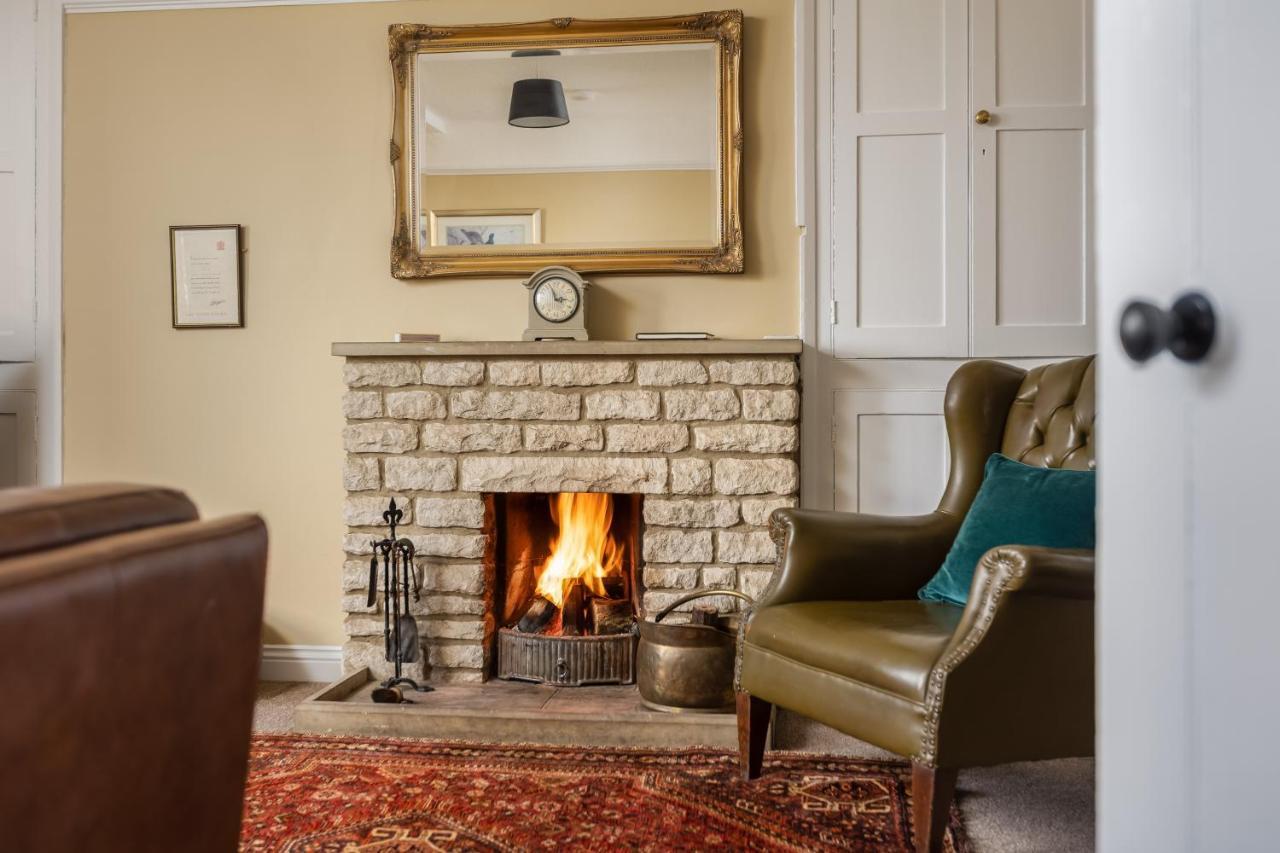 Luxury Farmhouse With Stunning Views And Hot Tub Ebberston エクステリア 写真