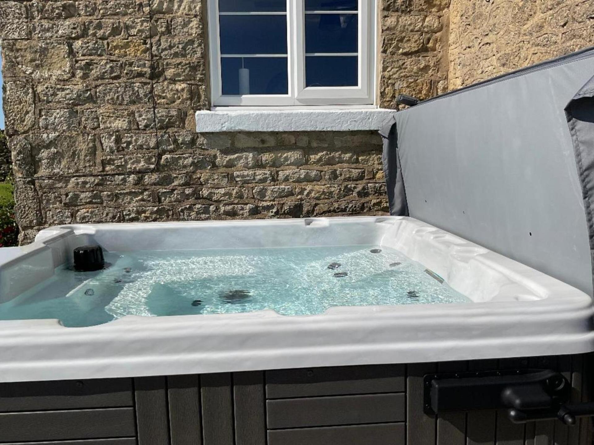 Luxury Farmhouse With Stunning Views And Hot Tub Ebberston エクステリア 写真